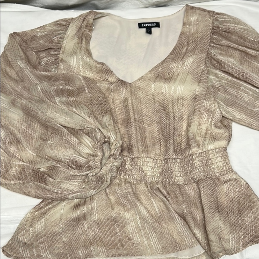 Express Top